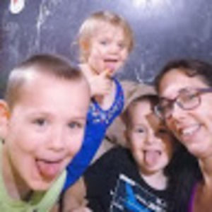 Meet your Posher, JosÃ©e